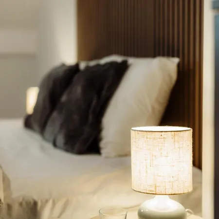 Nina アパートホテル コパオニク